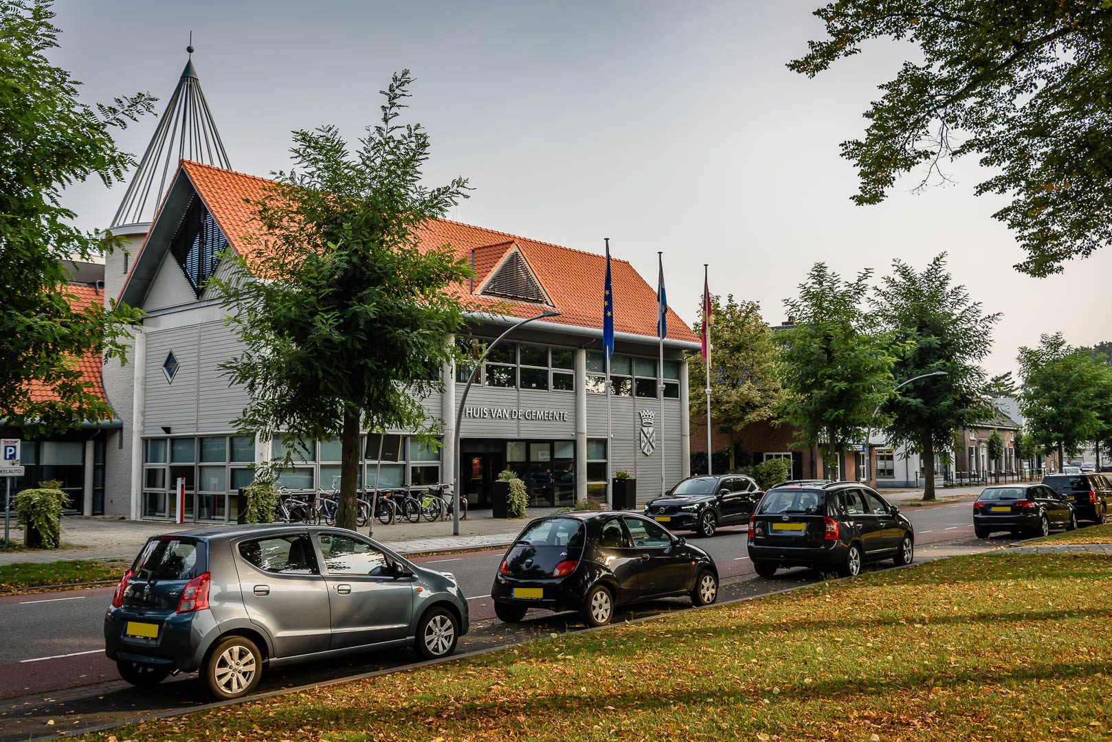 Foto met college leden